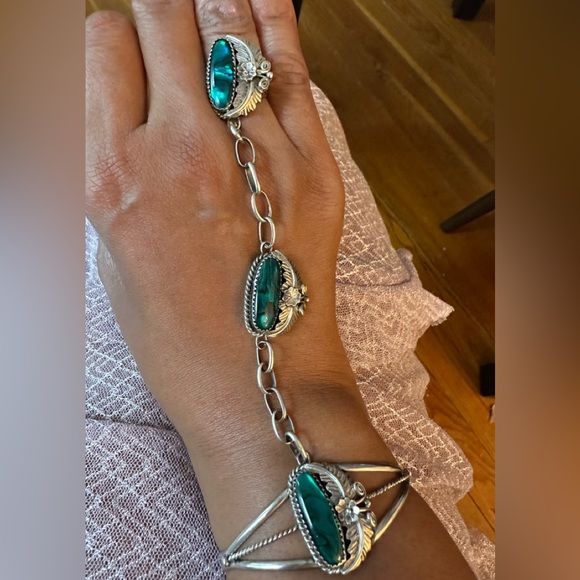 Vintage Native American Bracelet Stamped & Signed - Picture 1 of 8